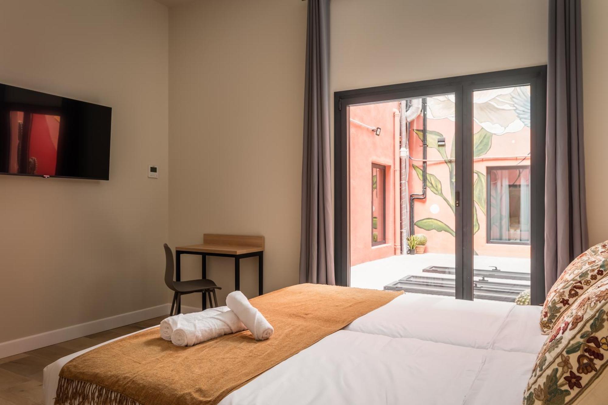 Aerohotel Barcelona Airport 24H Ел Прат де Льобрегат Екстериор снимка